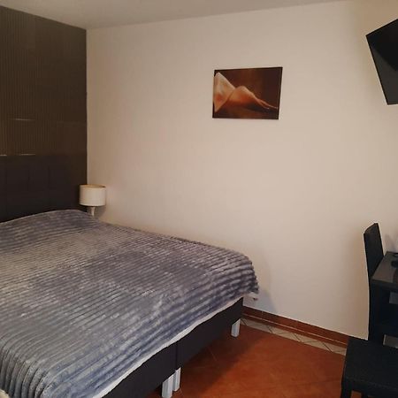 ביליה Rooms Lutra מראה חיצוני תמונה