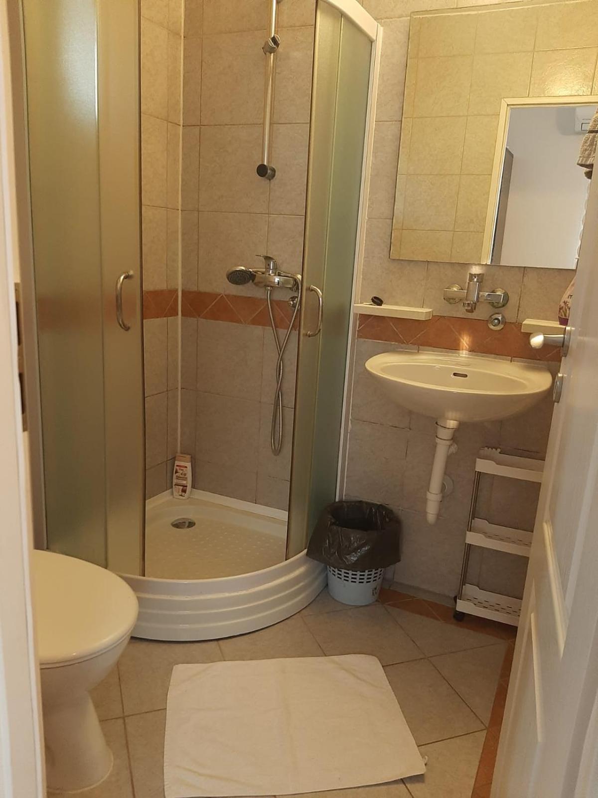 ביליה Rooms Lutra מראה חיצוני תמונה